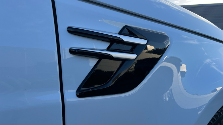 Land Rover Range Rover Sport 3.0 SDV6 HSE 5dr Auto Diesel Estate